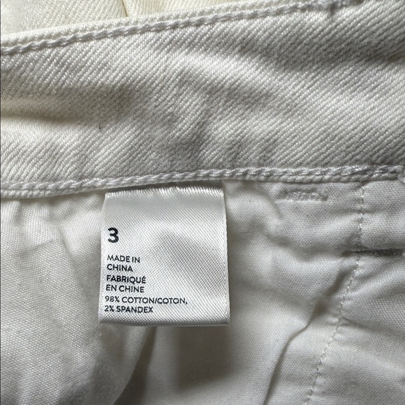 BP White Distressed Denim Shorts - Picture 7 of 8